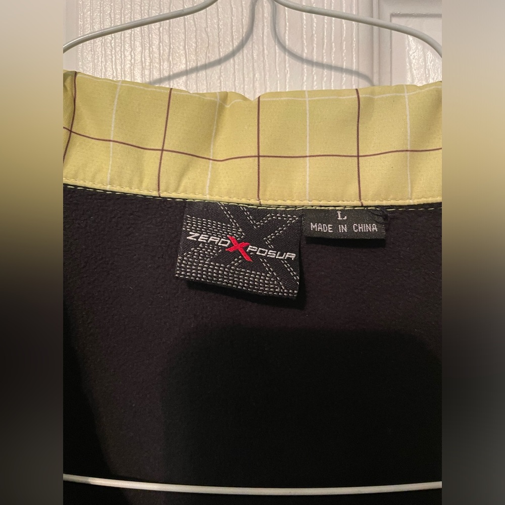 Zeroxposure Water Resistent Jacket. - image 3